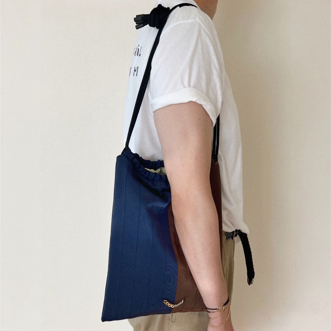 Shoulder Pouch