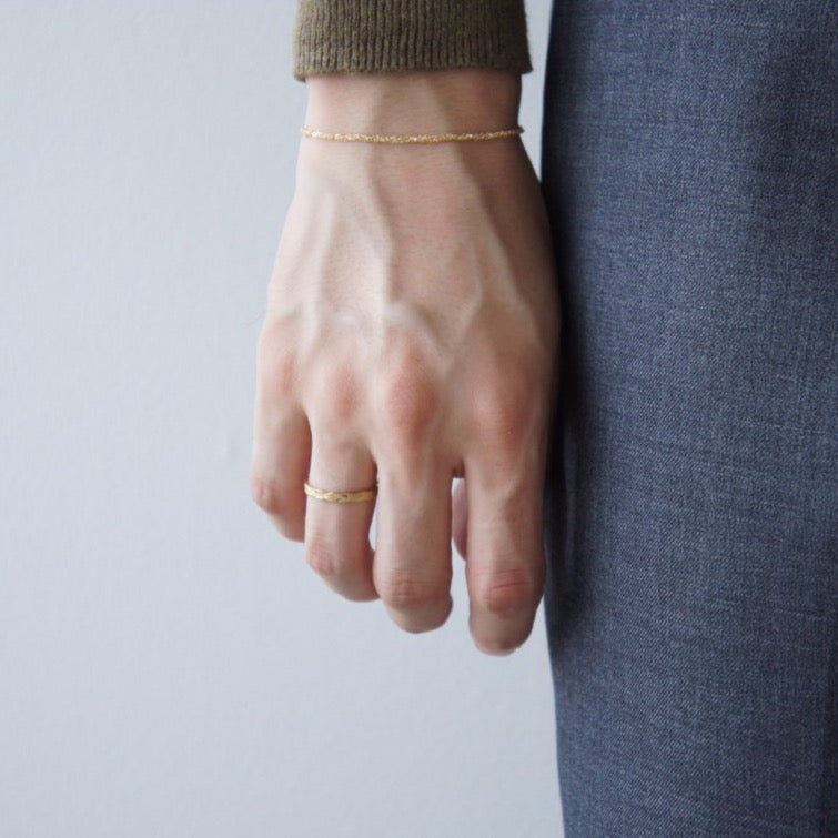 18K Ring リング 羽 フェザー イエローゴールド 着用