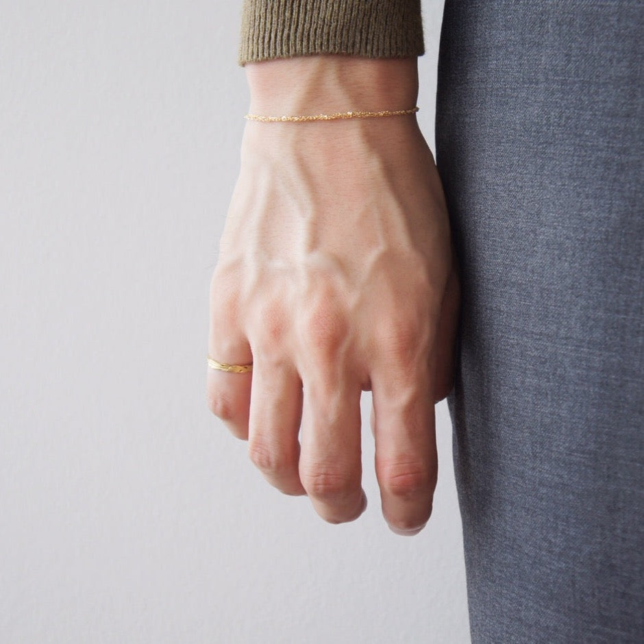 18K Ring リング 羽 フェザー イエローゴールド 着用