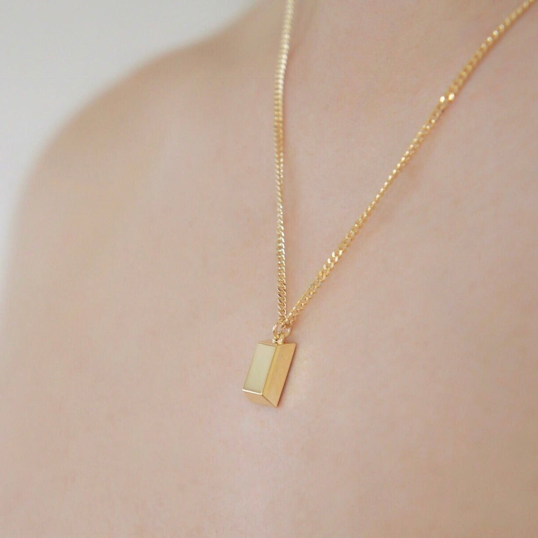 18K Necklace Ingot ネックレス イエローゴールド 着用