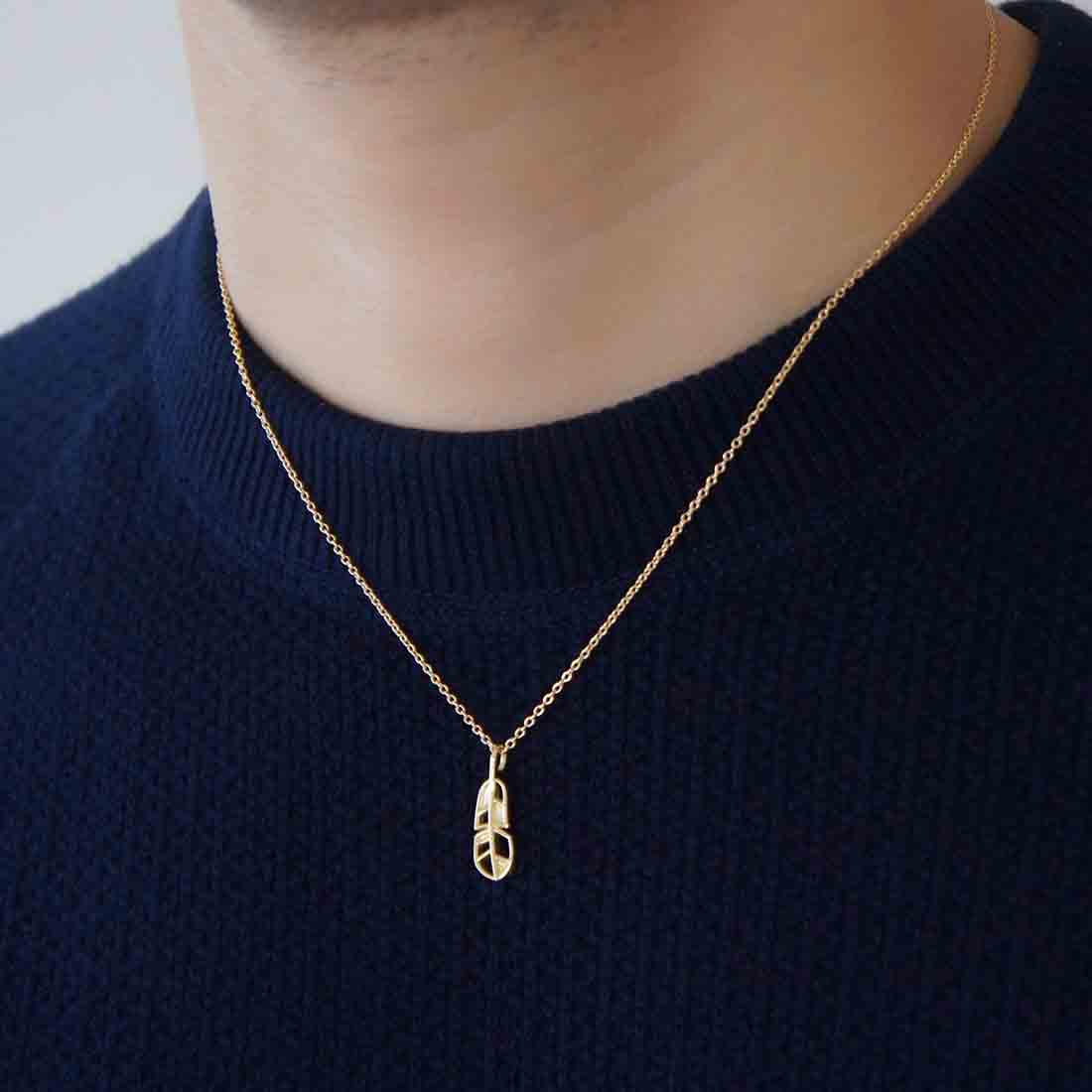 18K FEATHER Charm チャーム フェザー 羽 イエローゴールド 着用