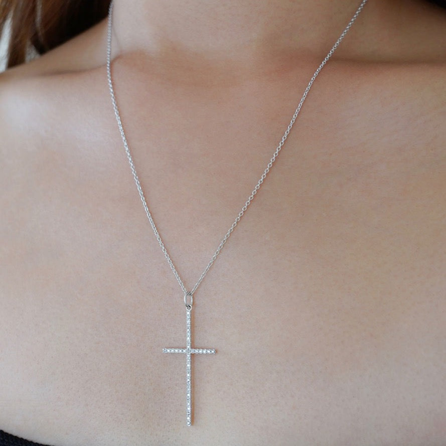 18K Diamond ダイアモンド Cross クロス Charm チャーム ホワイトゴールド 着用