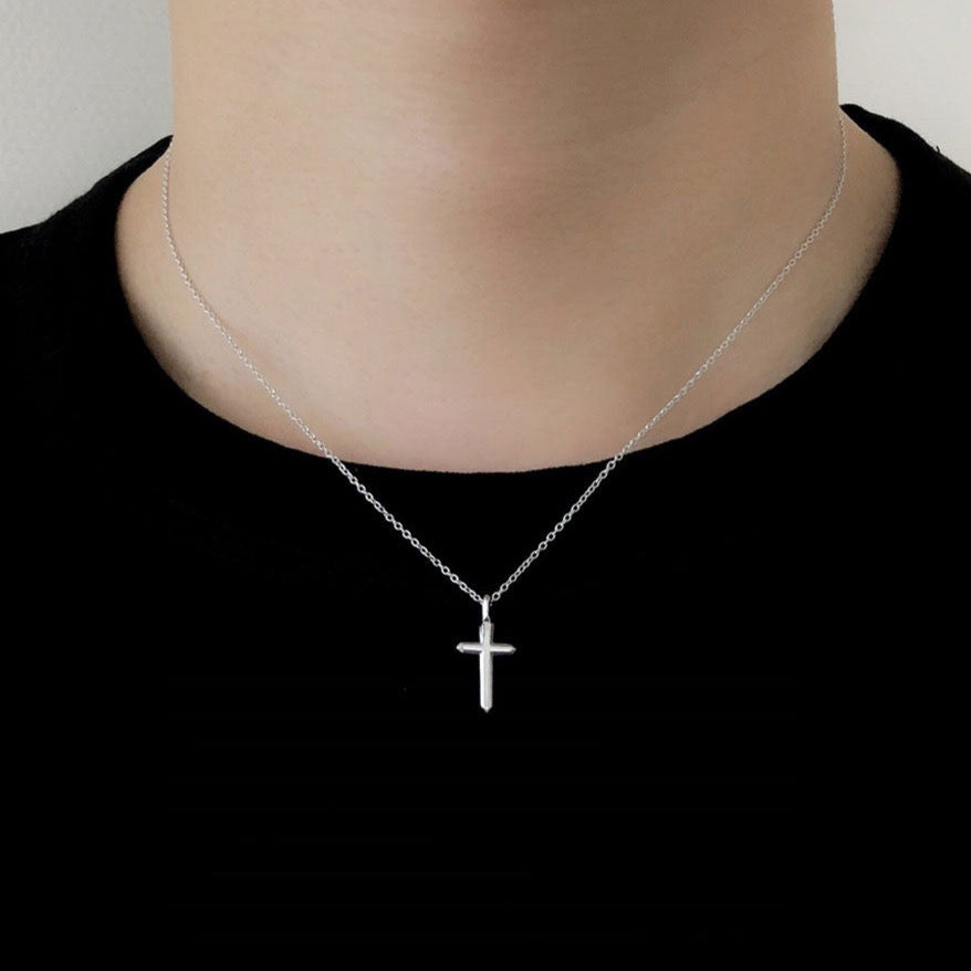 18K ホワイトゴールド ネックレス Necklace Crystal Cross クリスタルクロス 着用