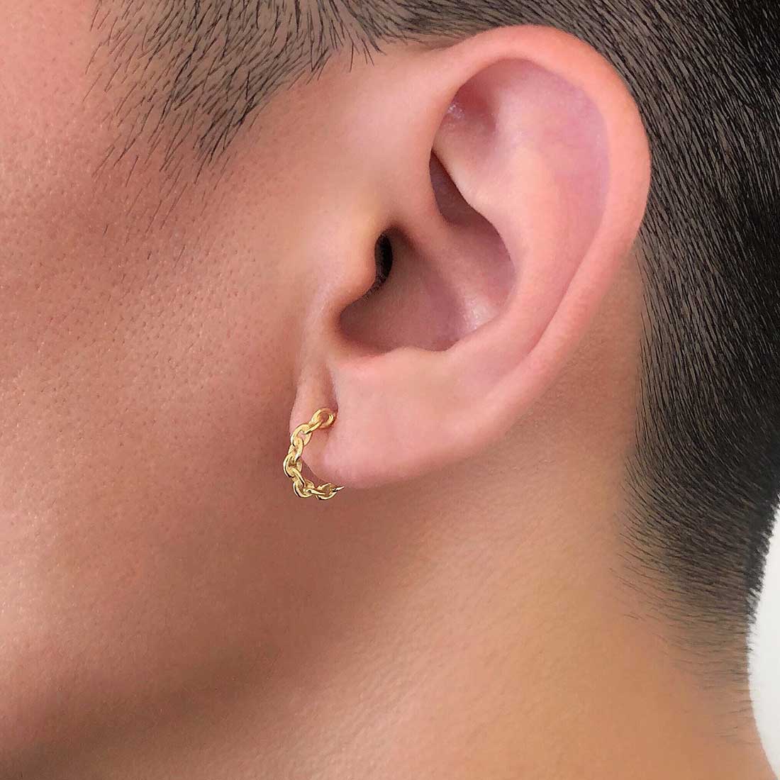 18K イエローゴールド Anchor Chain フープピアス 片耳ピアス Sサイズ 着用