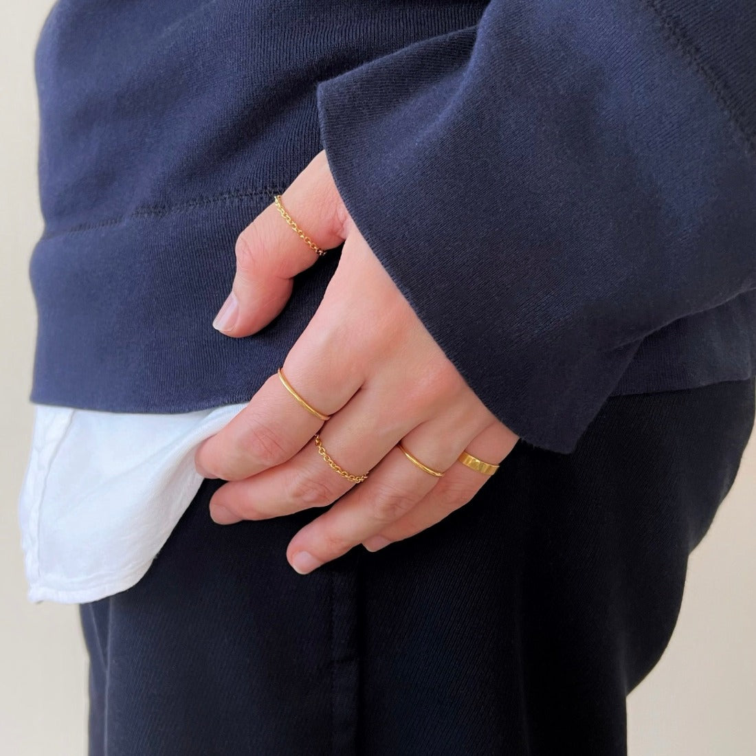 18K Stuck スタック Ring リング イエローゴールド コーディネート写真