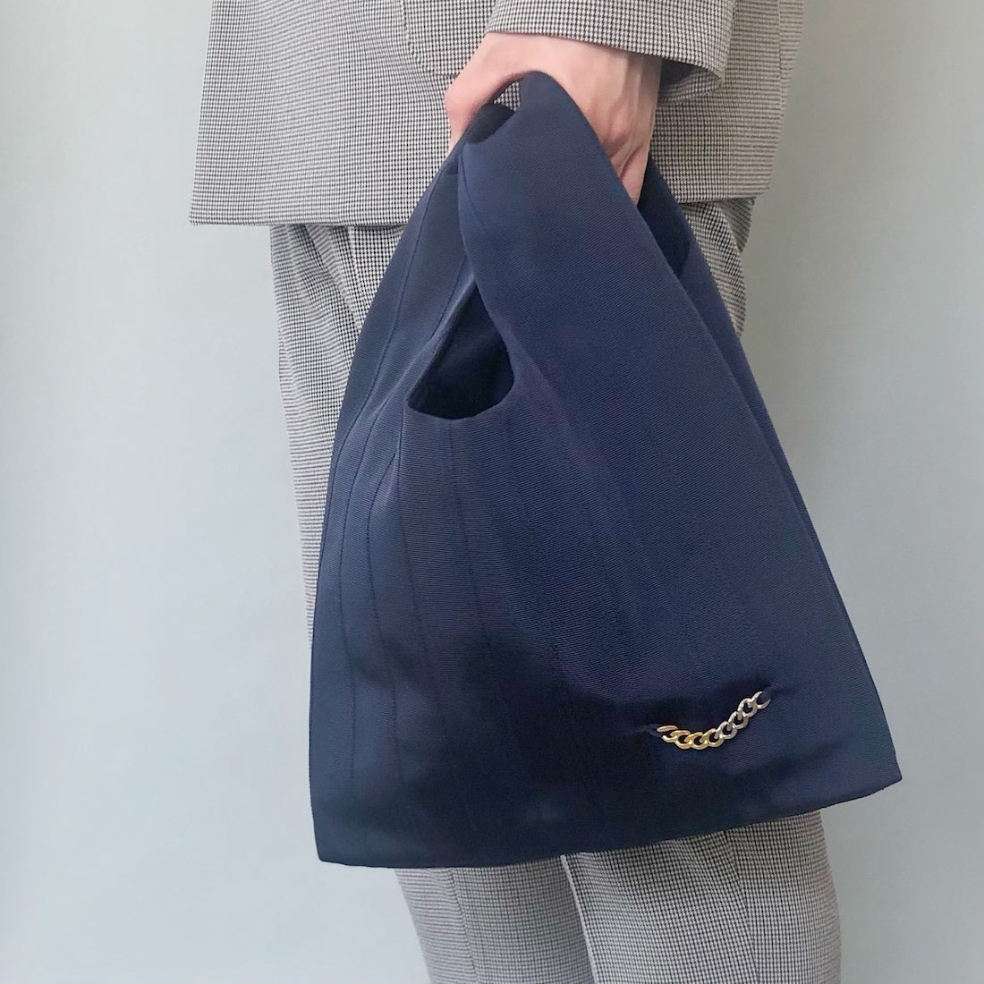 ネイビー ショッパーバック shopper bag 着用