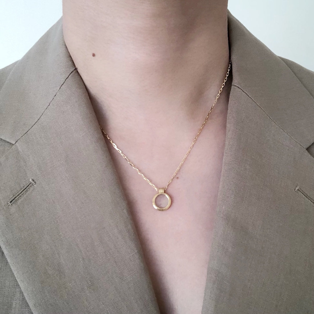 K18 ネックレス Necklace ペンダントネックレス Pendant Necklace クリスタル Crystal 着用