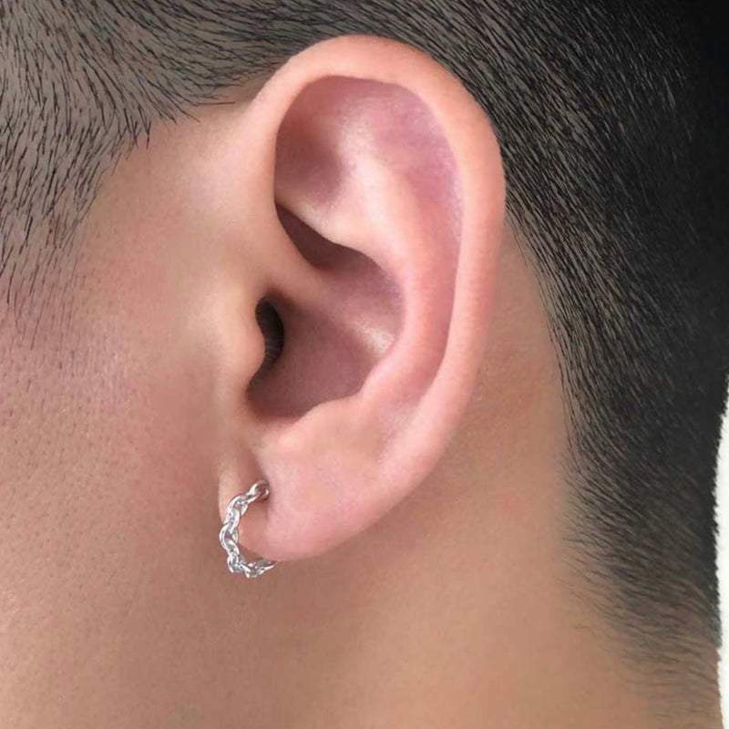 18K　Anchor Chain　フープピアス　片耳ピアス　Sサイズ　ホワイトゴールド　着用