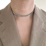Silver　シルバー９２５　Curb Chain　カーブチェーン　Necklace　ネックレス　着用写真