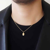 18K　イエローゴールド　クリスタルチャームネックレス　Necklace　着用