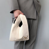 Small　スモールサイズ　Shopper　Bag　ショッパーバック　アイボリー　IVORY　着用写真